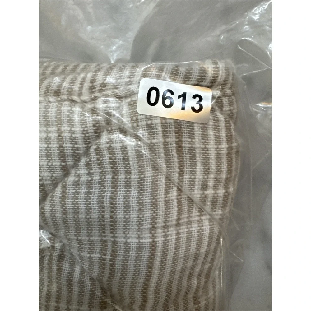 Pottery Barn Jasper Stripe Diamond Quilted‎ Shams Standard FLAX White Stripe